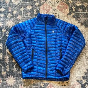 Men’s Mountain Hardwear Ghost Whisperer 800 fill, size small